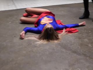 supergirl gets her ass kicked by hot lesbians-4