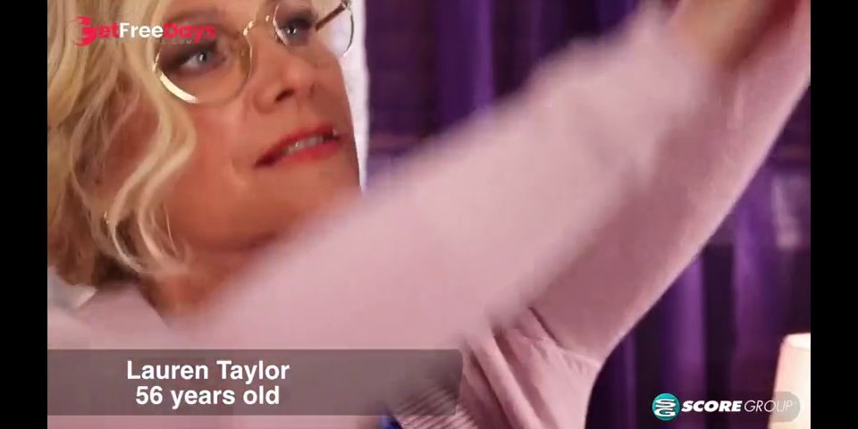[GetFreeDays.com] Laundry Day At The Taylor Household - Lauren Taylor Adult Leak December 2022