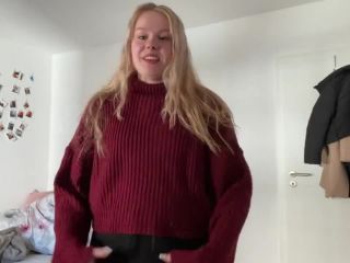 free adult clip 38 Lisa-Little - Ich zeige mich das erste mal Nackt - Ich bin soooo aufgeregt , amateur couple porn on fetish porn -1