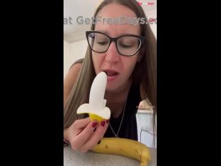 [GetFreeDays.com] MILF Trisha fucks herself with her Banana and licks off her juices Sex Clip March 2023-1