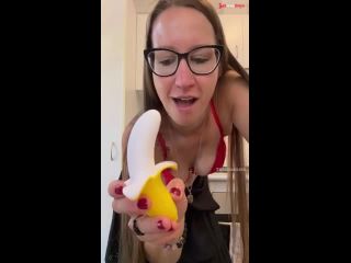 [GetFreeDays.com] MILF Trisha fucks herself with her Banana and licks off her juices Sex Clip March 2023-4