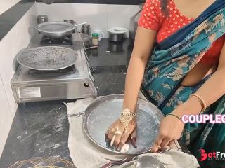 [GetFreeDays.com] Komal raste par moot rahi thi use kichen m lajakar thoka Porn Stream December 2022-2