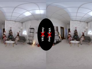 Xmass Special - Cynthia Vellons, Sara Kay, Valentina Sierra, Sanny Luke, Polina Maxim - virtual reality - reality -0