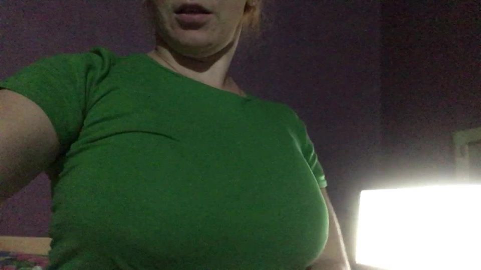 M@nyV1ds - PregnantMiodelka - My big milky tits and tits pad