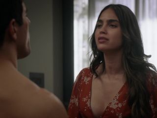 Melissa Barrera - Vida s03e06 (2020) HD 1080p - (Celebrity porn)-7