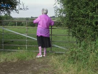 BritMilfs Naughty Granny Outdoors - British-0