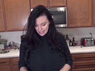 [ManyVids] Lovely Lilith Quarantine your step-mom Mar 2022 1080P solo Lovely Lilith-0