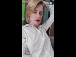 Onlyfans - Belle Lou - bellelouI knew today was going to be a tease day  Vlog - 25-09-2020-4