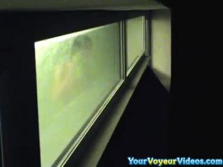 Shower  voyeur-5