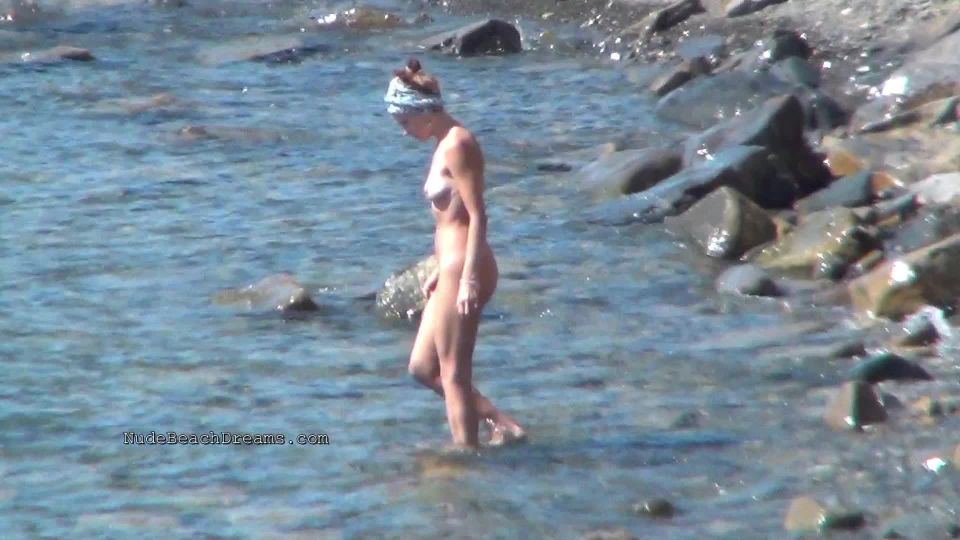 Nudist video  01042