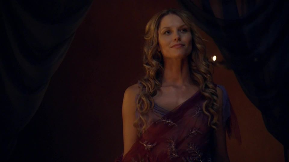 Ellen Hollman, Gwendoline Taylor – Spartacus s03e03 (2013) HD 1080i!!!