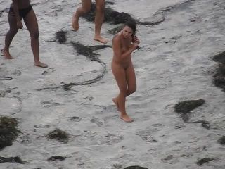 Nude beach, amateur girl shows tits and pussy - voyeur - voyeur amateur young adolescent girls-4