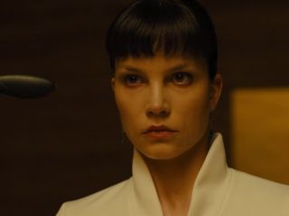 Sallie Harmsen - Blade Runner 2049 (2017) HD 1080p - (Celebrity porn)-8