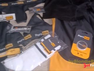[GetFreeDays.com] Special unboxing 25k subscribers. Thank you Pornhub for these wonderful gifts happy ending Porn Clip March 2023-4