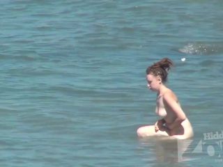 Porn online Voyeur nudism – People on the beach (AVI, FullHD, 1920×1080) Watch Online or Download!-3