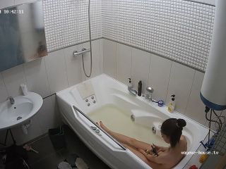 Art Friend Bath, 25 07 2024 720P - Voyeur-1