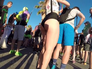 CandidCreeps 787 Raver Butt Cheeks Candid Creepshot Video Hd -2