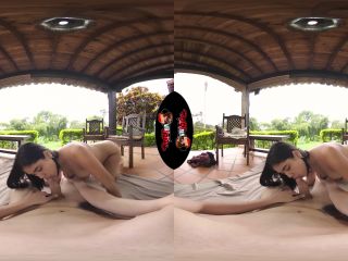 Gaby Gomez - Pretty In Paradise - VRLatina (UltraHD 2K 2020)-0