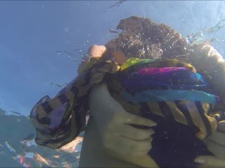 Porn online Voyeur – Underwater swimsuit tracking – YMUW-1066 (MP4, FullHD, 1920×1080) Watch Online or Download!-8