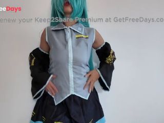 [GetFreeDays.com] My first Cosplay, Hatsune Miku masturbates her clit Sex Video June 2023-1