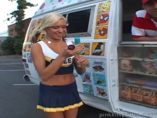 Kacey Jordan Bangs Her Mouth With Ice Cream Before Sex With The Ice Cre-1