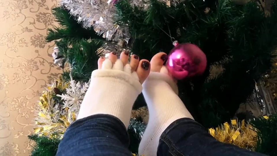 Footjob in Socks Home Made Sex Clip Video Porn Download Mp4