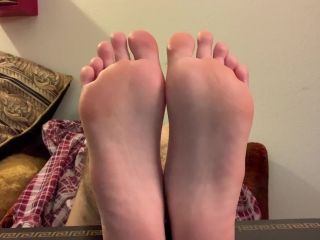 M@nyV1ds - suzyscrewd - Custom Soles-3