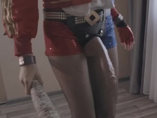 Harley Quinn pegging her bf with big black strapon Strapon!-1