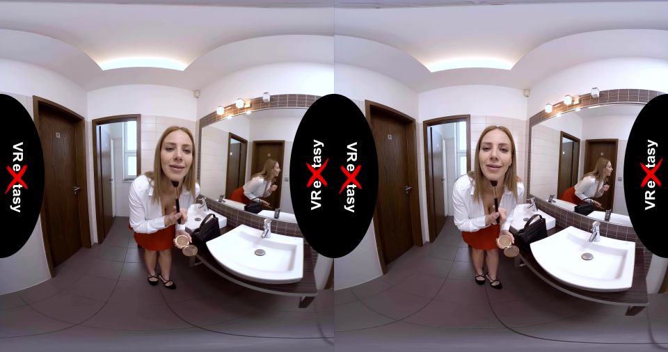 Nathaly Cherie - Masturbation after Restaurant Dinner Gear vr - (Virtual Reality)