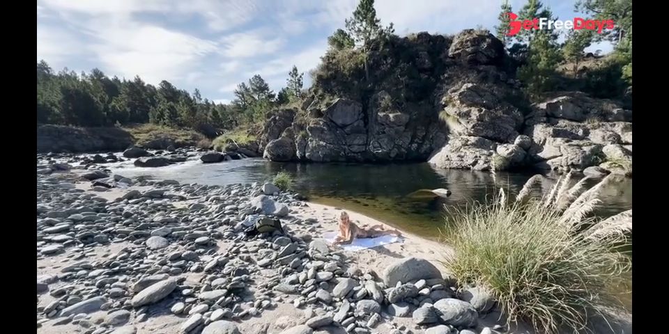 [GetFreeDays.com] Jill Hardener Fucked in the River by Stranger Nature Public Sex Adult Video December 2022