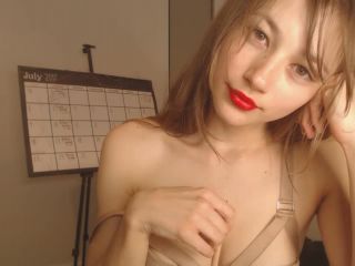 MissAlice_94 in I see you watching me play at my desk $21.99 Webcam!-0