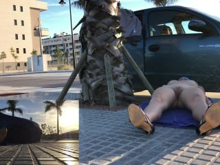 Ivy RosesLaying Blindfolded In Sidewalk-8