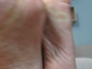 Goddess Perfecta Verbal Humiliation Feet JOI-9