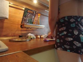 Mari Saldy - I'm Making Breakfast for you [FullHD 1080P] on big ass porn amateur russian tits-5