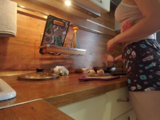 Mari Saldy - I'm Making Breakfast for you [FullHD 1080P] on big ass porn amateur russian tits-8