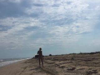 mature hardcore creampie Picking Up A Stranger On The Beach – HOLLYHOTWIFE, download film now on voyeur-4