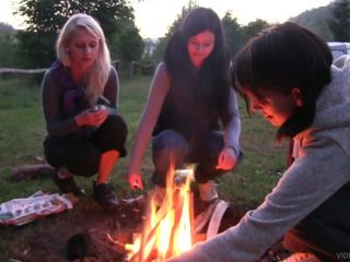 Angie Emerald Has A Lesbian Orgy In Her Tent While Camping Angie Emerald 1  280-0