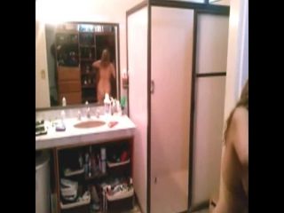 woman_in_bathroom-1