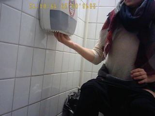 Voyeur - Student restroom 147,  on voyeur -3