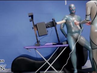 Mistress Susi aka Rubber Lady – Fuckingmachine Mouth Fucking Webcamshow latex -4