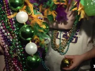 Mardi Gras 2019 Street Flashers Public!-7