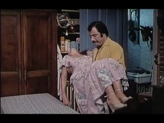 Blanche fesse et les 7 mains (1981)(Vintage)-8