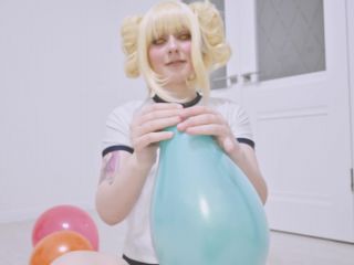 SpookyBoogie – Toga Himiko Blows and Pops Ballons.-2