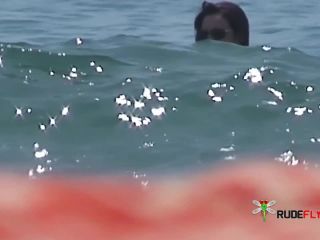 Topless Amateur: Summer  Beach-2