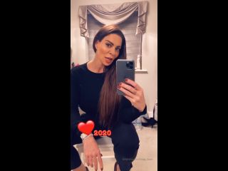 Linsey Dawn Mckenzie () Linseydawnmckenzie - thank you for being in my gang over the year lets have a horny together must say n 31-12-2019-0