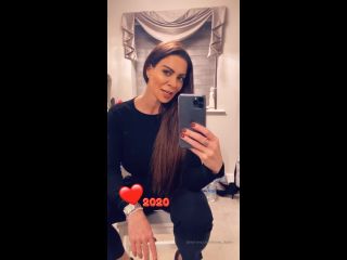 Linsey Dawn Mckenzie () Linseydawnmckenzie - thank you for being in my gang over the year lets have a horny together must say n 31-12-2019-1