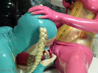 7495 The Rubbersisters Are Made To Play With Each Other-5