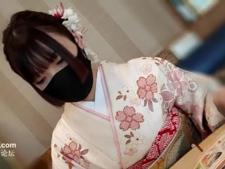 FC2-PPV-1658362 [Uncensored] Supporting struggling students in rural areas. It is a photo shooting of the coming-of-age ceremony in the city. Continuous Nakadashi-0