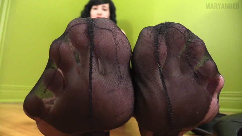 Maryan Red - Jerk for my Stocking Feet Sex Clip Video Po...