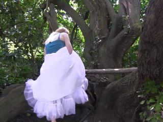 [GetFreeDays.com] Blonde Climbs Up The Tree For Her Solo Masturbation Session teach me fisting-0